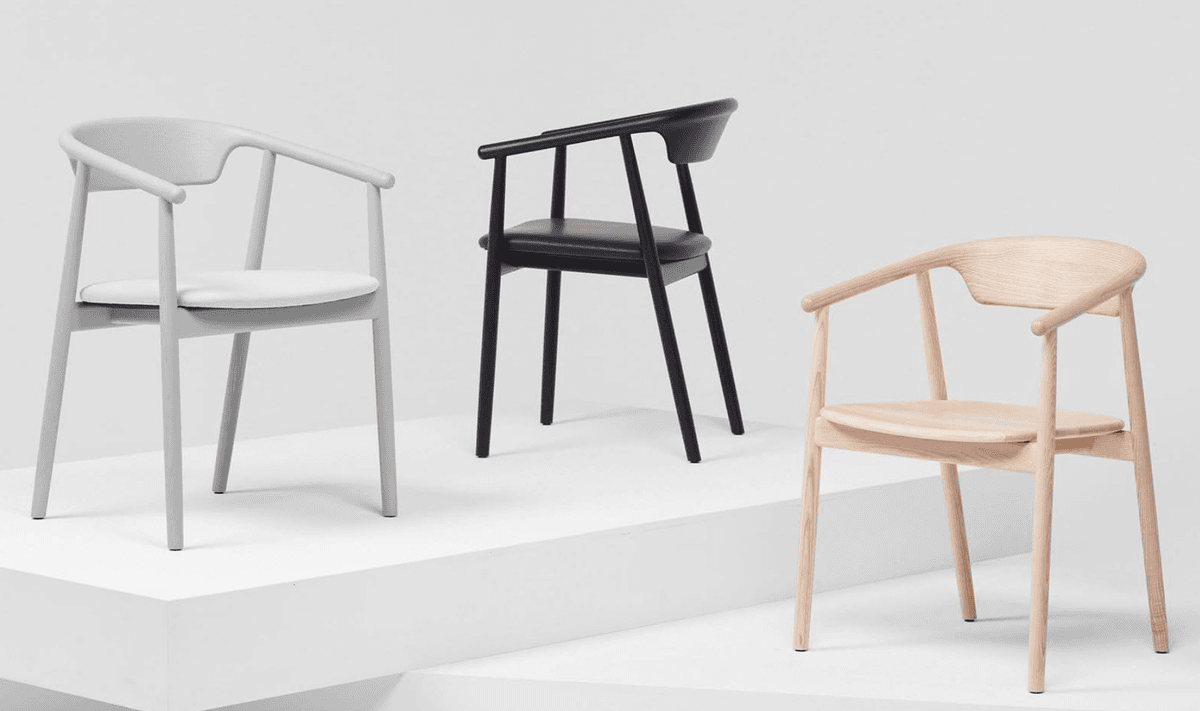 Leva Chair (Upholstered in Wool - Kvadrat "Basel")