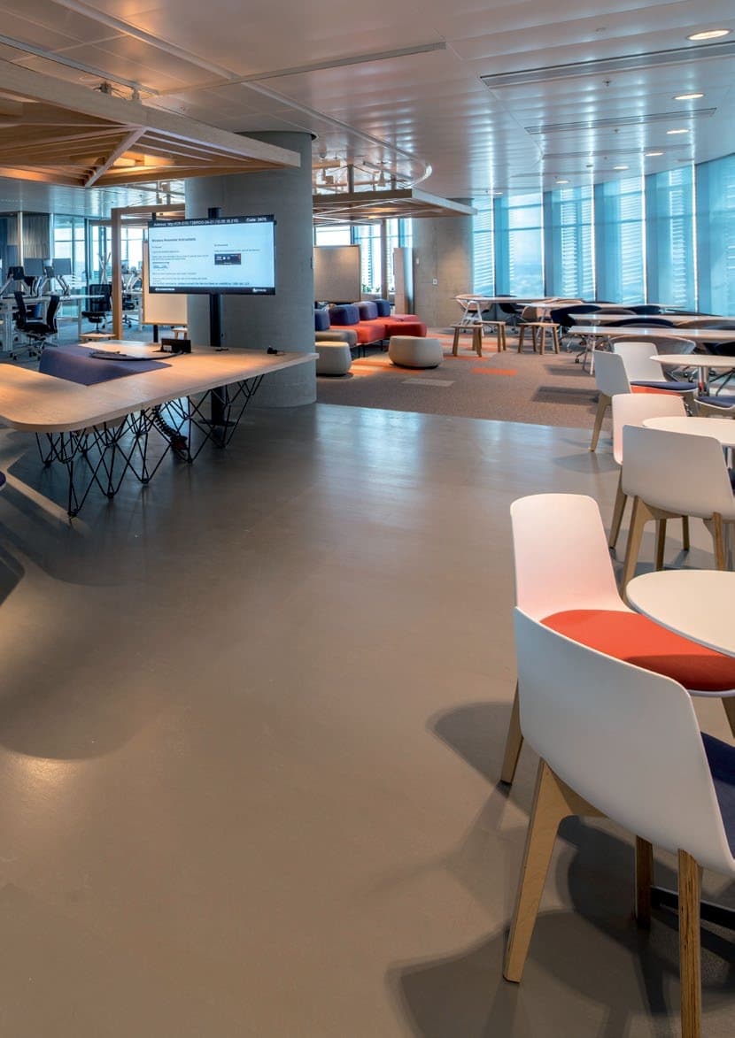 Urban X S2 access floor system - heavy
