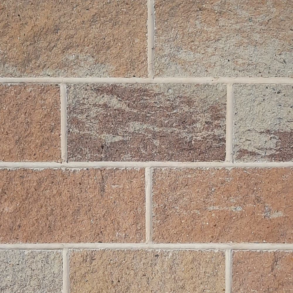 Split Face Block 100mm Solid - Corner Return - Tricolour