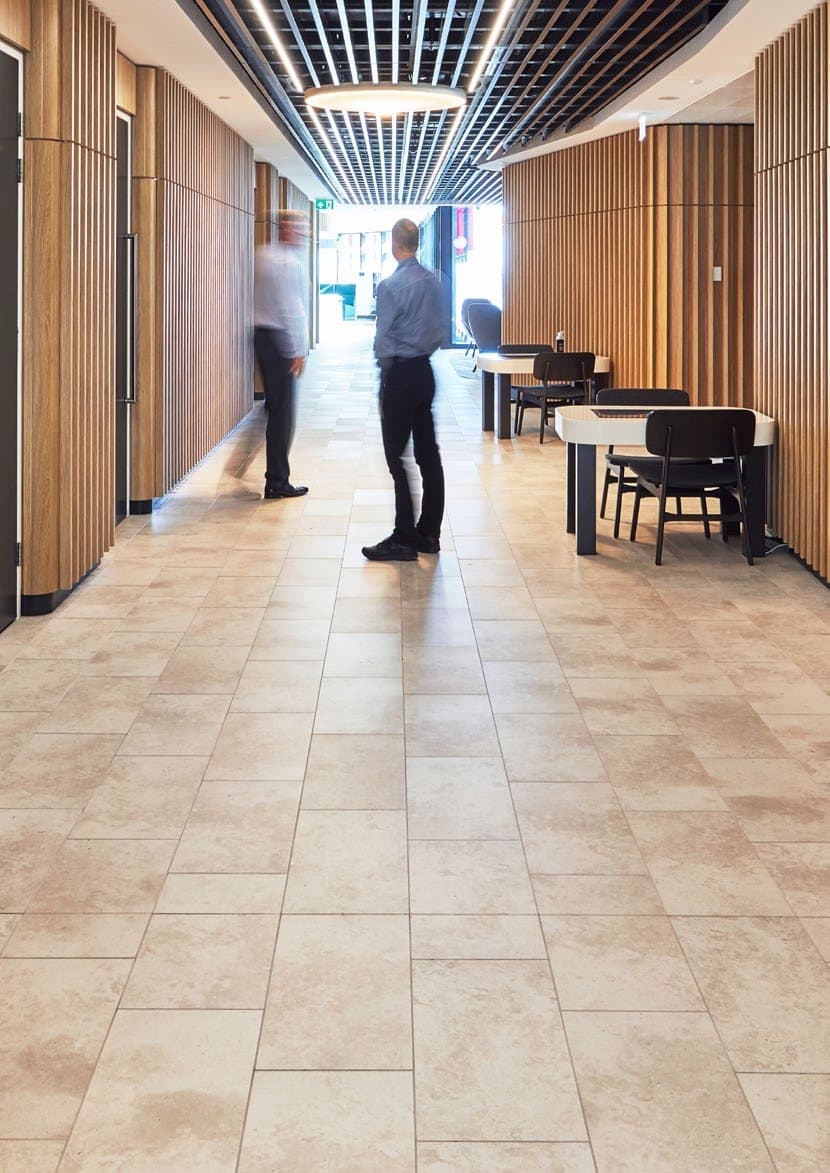 Urban X S2 access floor system - heavy