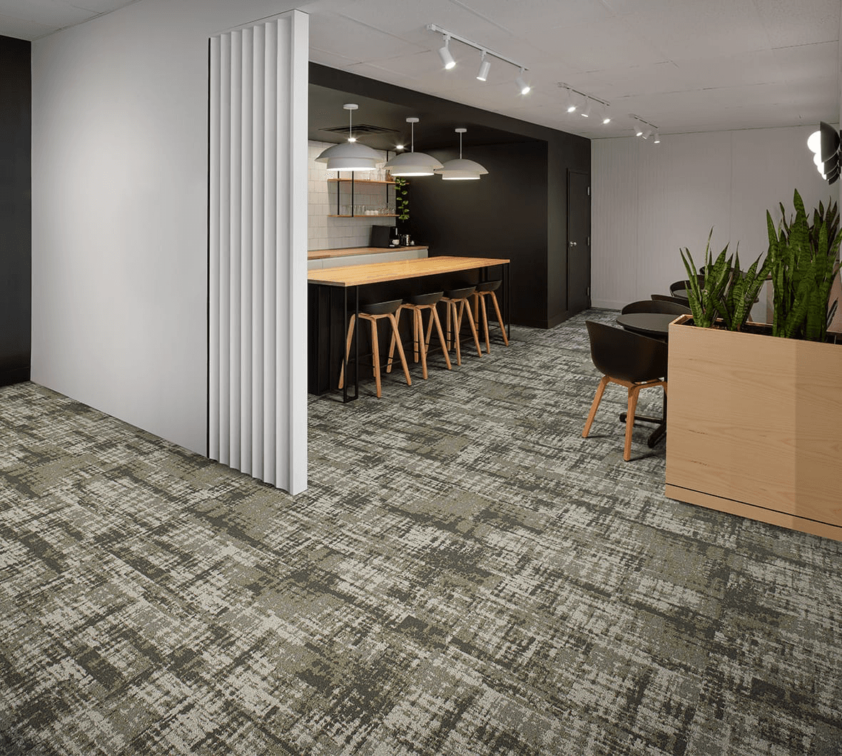 Nexus Cushion Modular Carpet Tile - Encore 100 19oz face weight