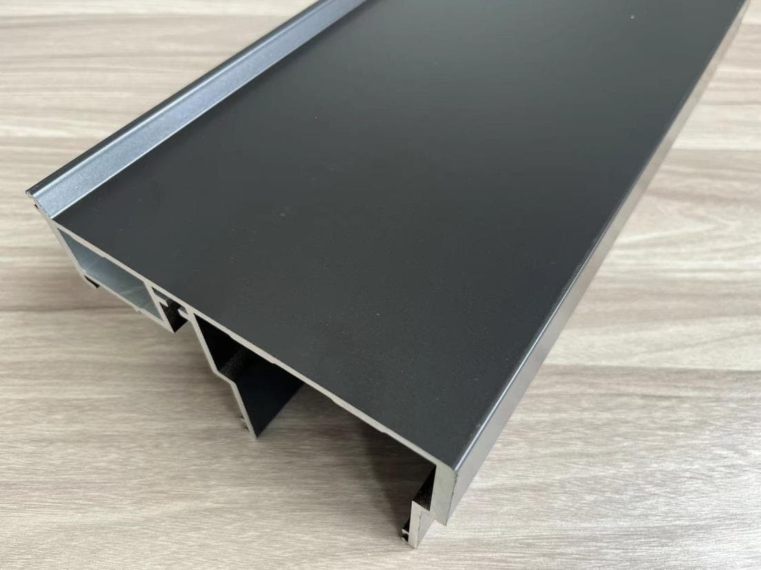 Aluminium, Extruded aluminium out of China